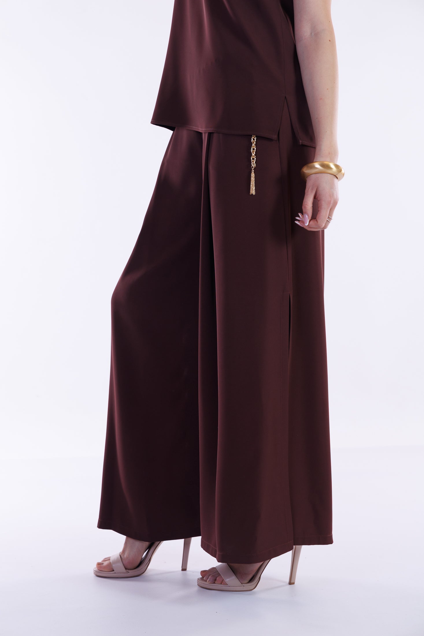 Pantalone fluido spacchi