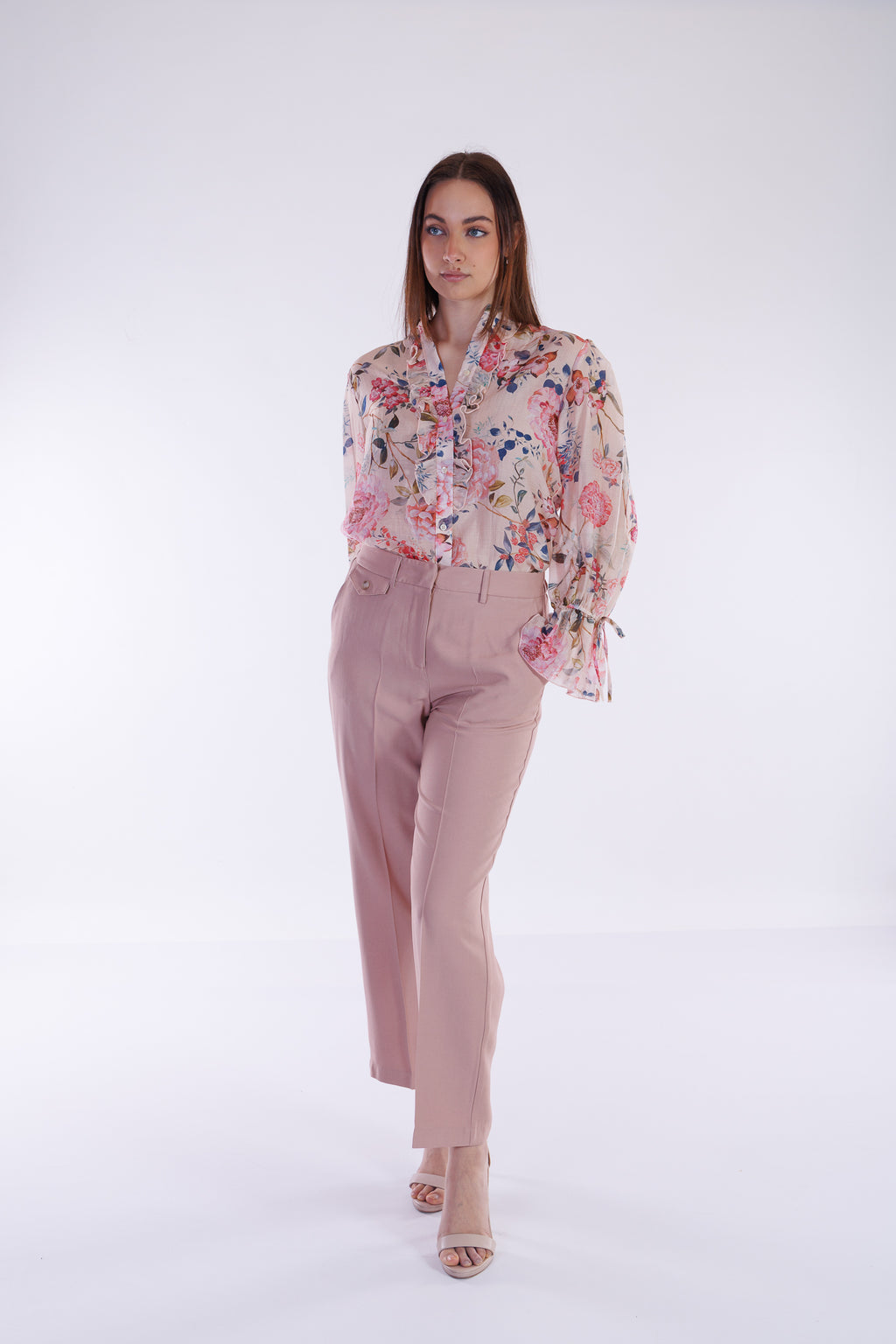 Pantalone cigarette con taschino