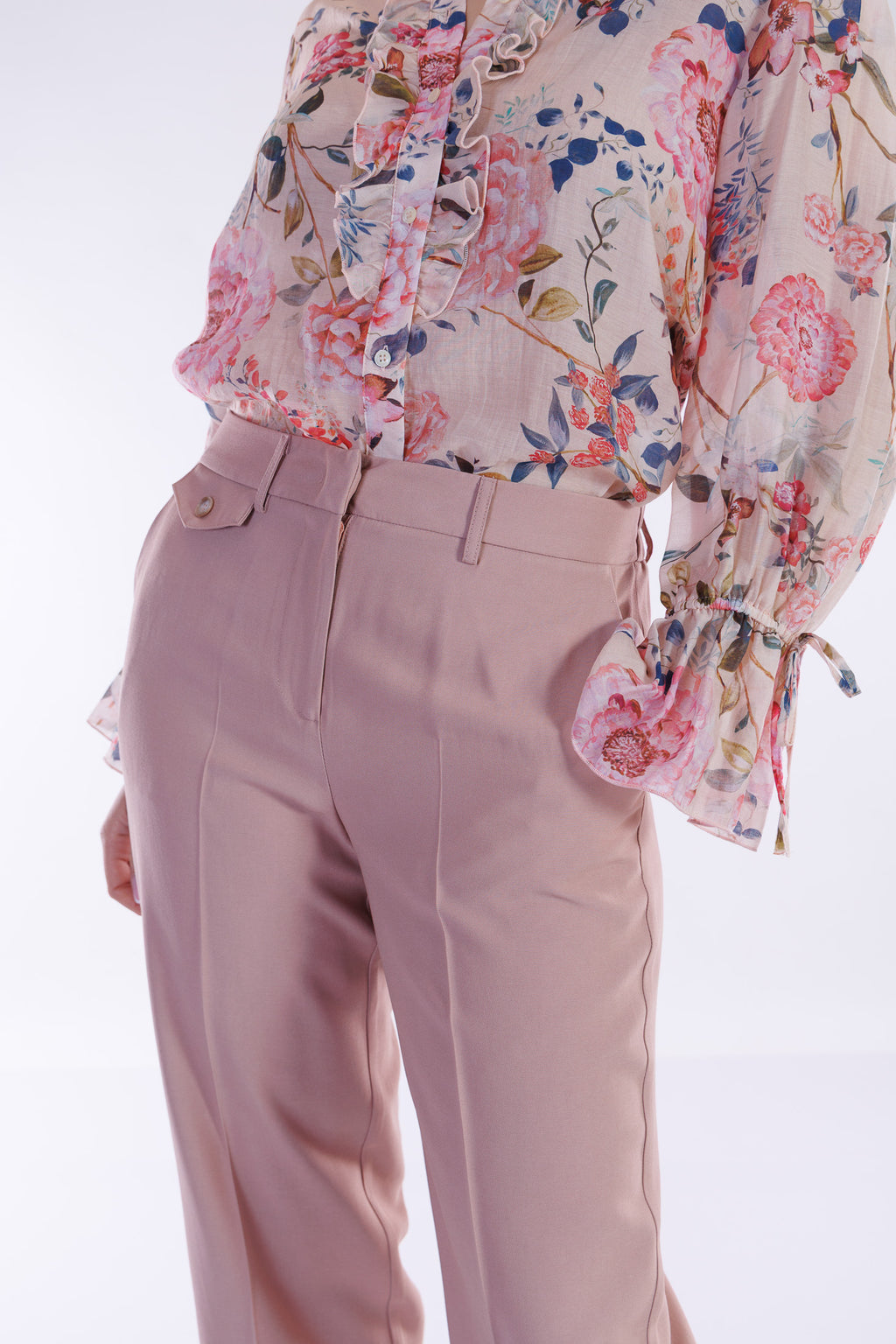 Pantalone cigarette con taschino