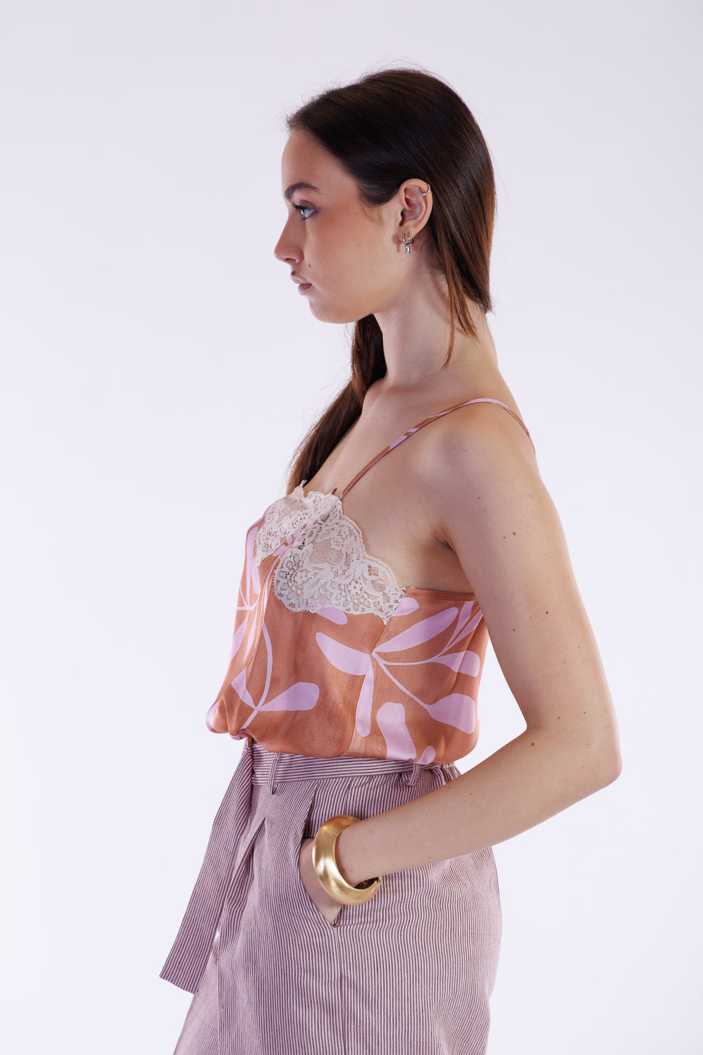 Pantalone largo righine