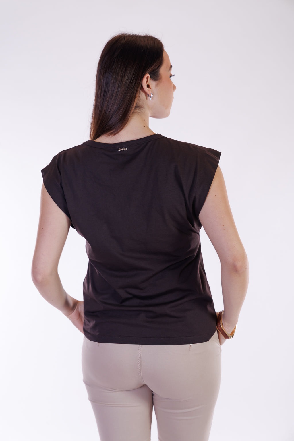 T-shirt scritta e charms