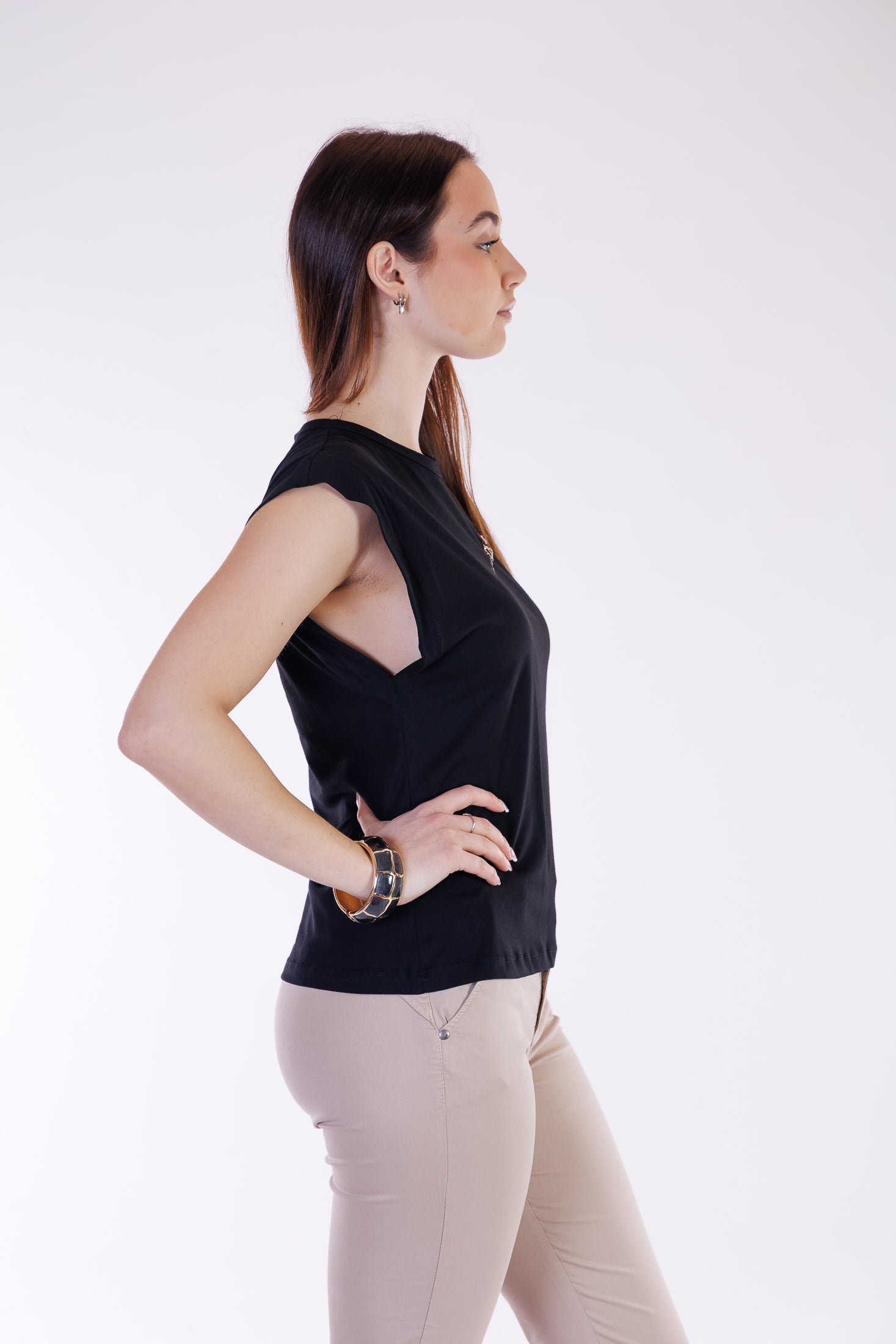 T-shirt scritta e charms