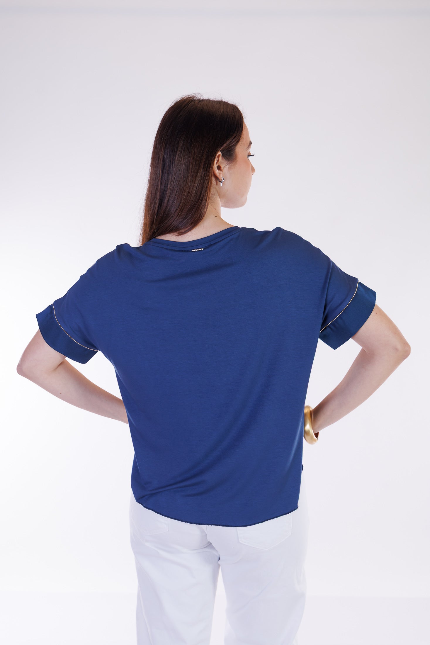 T-shirt perline maniche