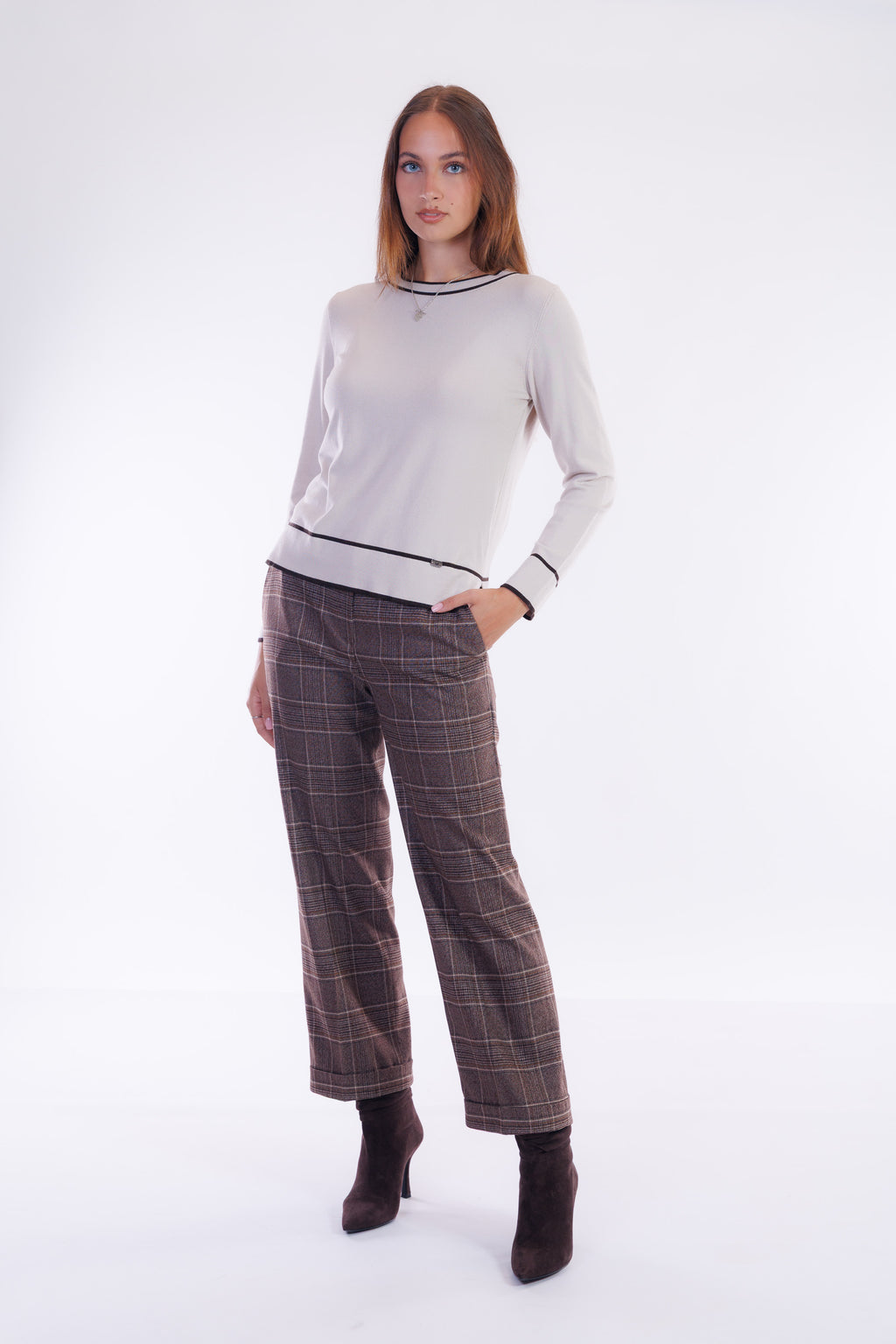 Pantalone check