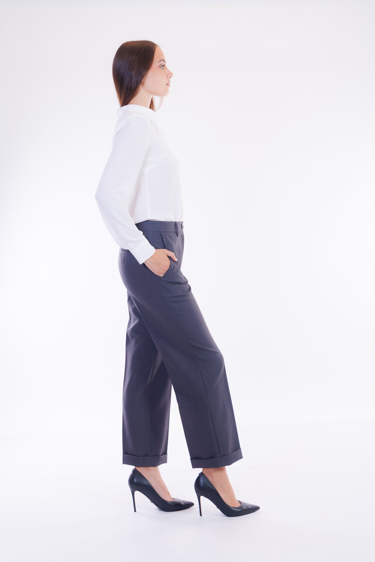 Pantalone ampio risvolto