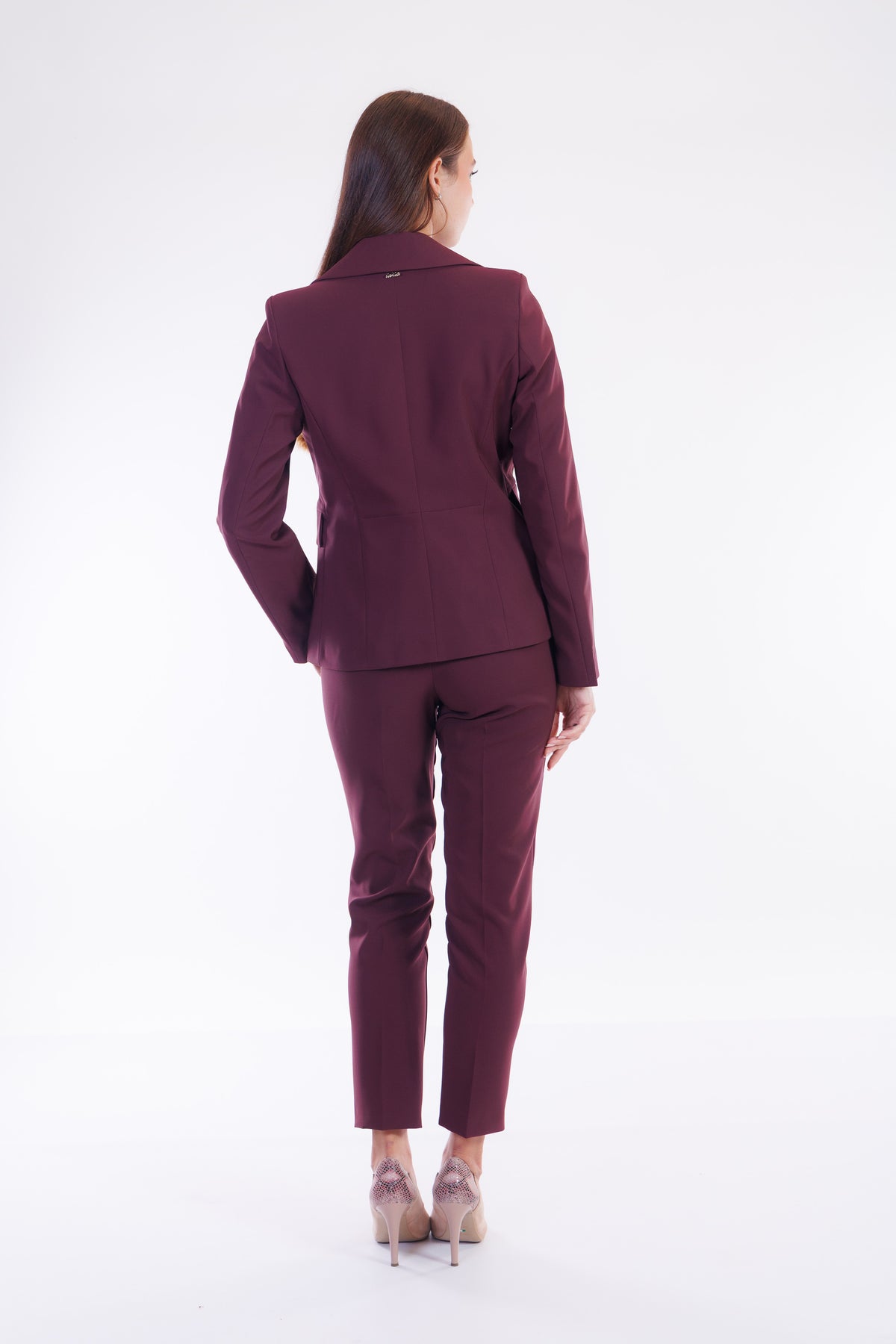 Completo pantalone slim