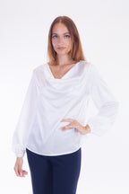 Blusa raso scollo morbido