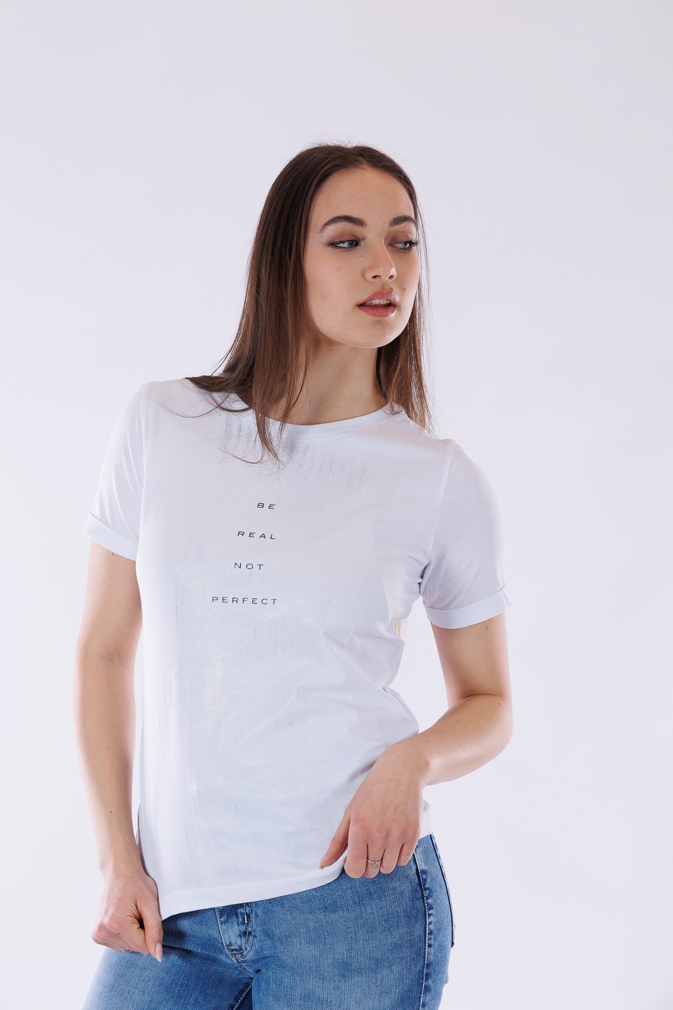 T-shirt "Be real not perfect"