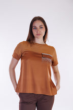 T-shirt bitessuto con strass tasca
