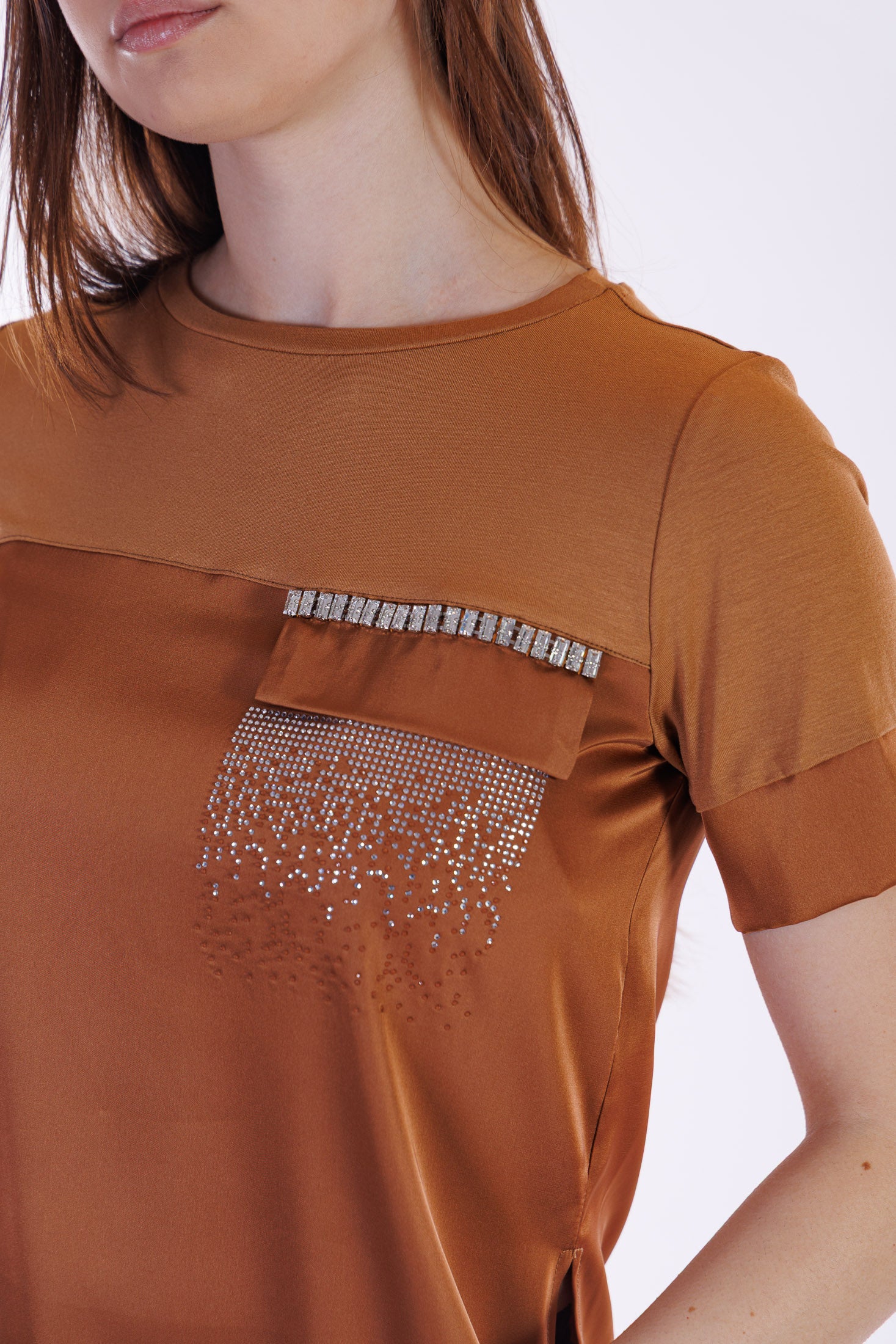 T-shirt bitessuto con strass tasca