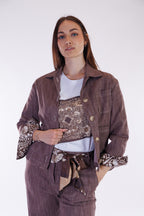 T-shirt stampa foulard e strass