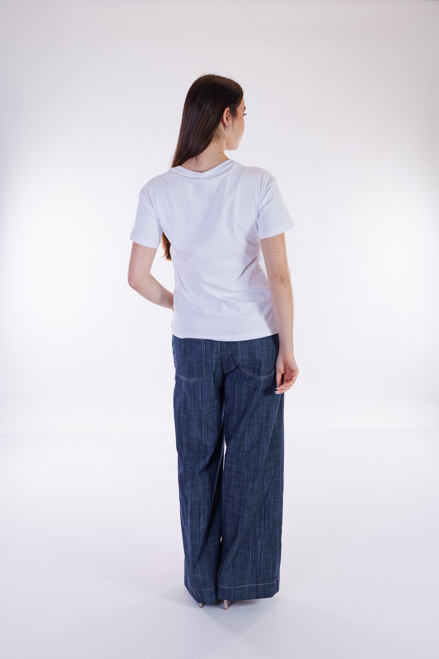 T-shirt stampa foulard e strass