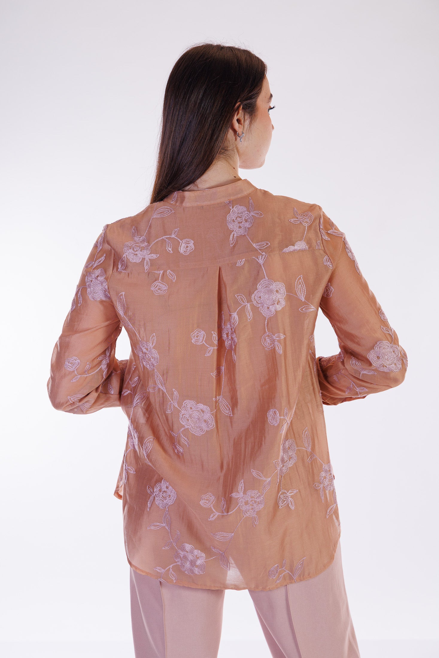 Camicia voile ricami