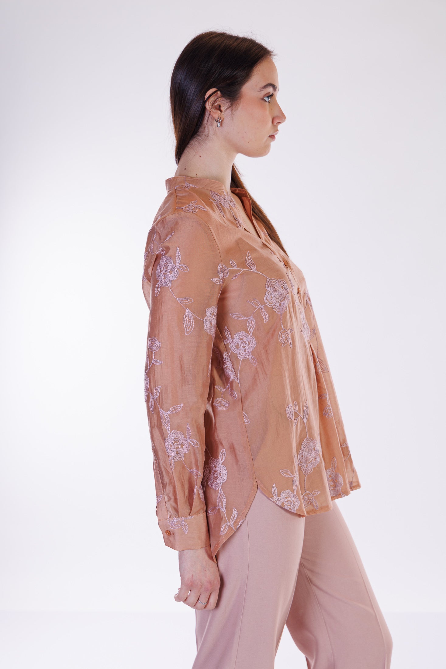 Camicia voile ricami