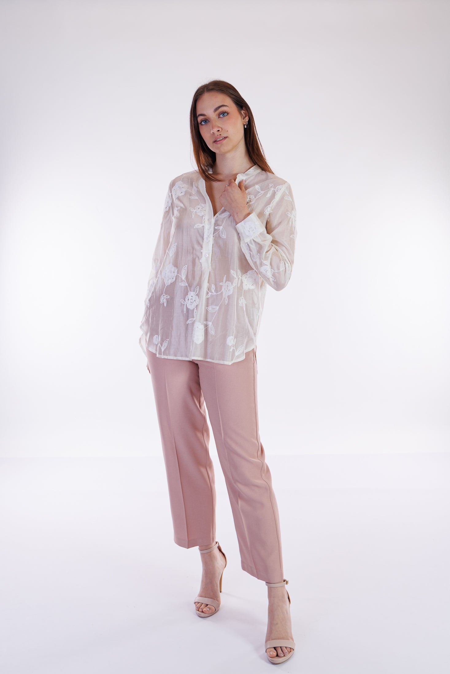 Camicia voile ricami