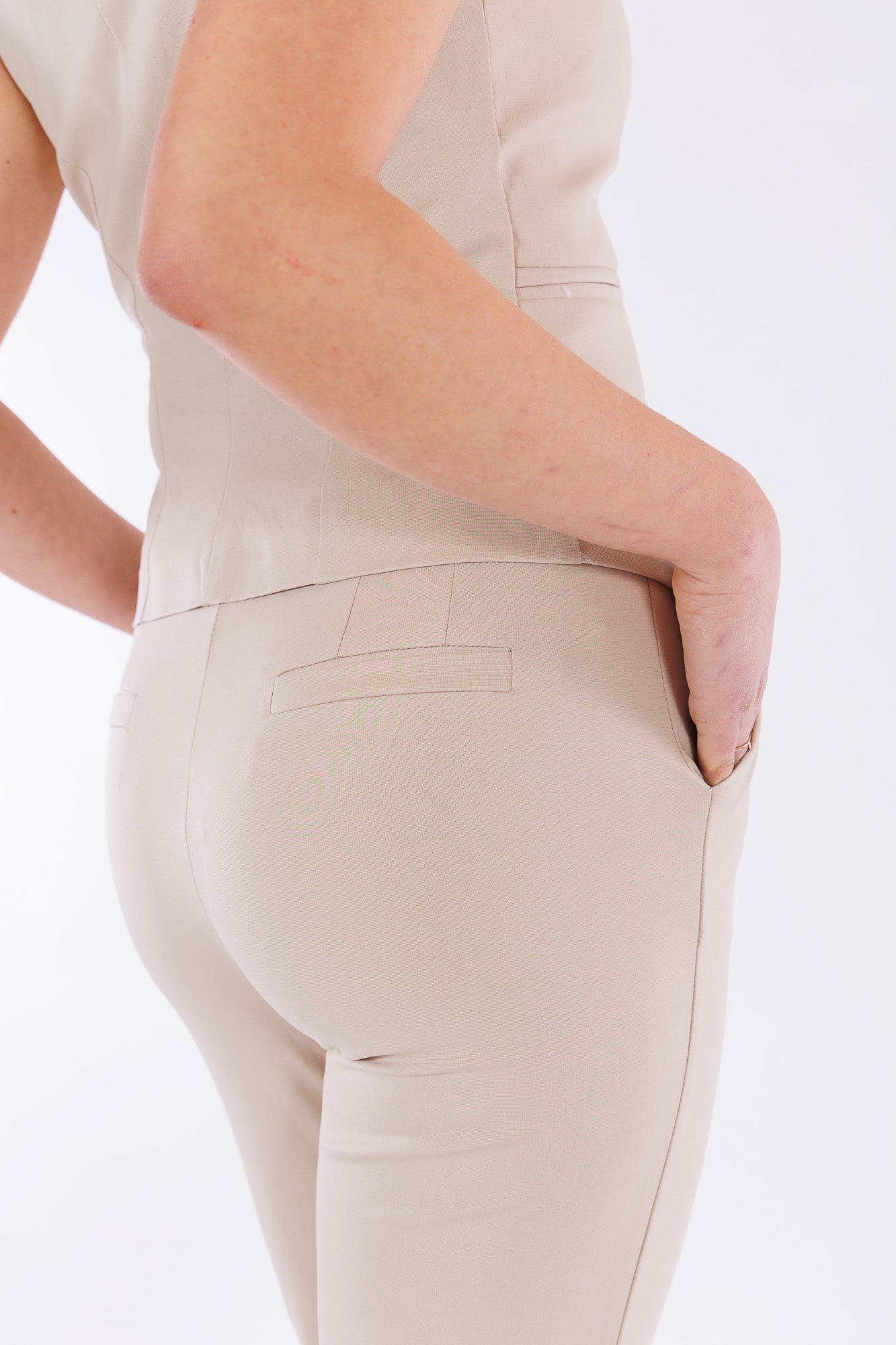 Pantalone con risvolto milanino