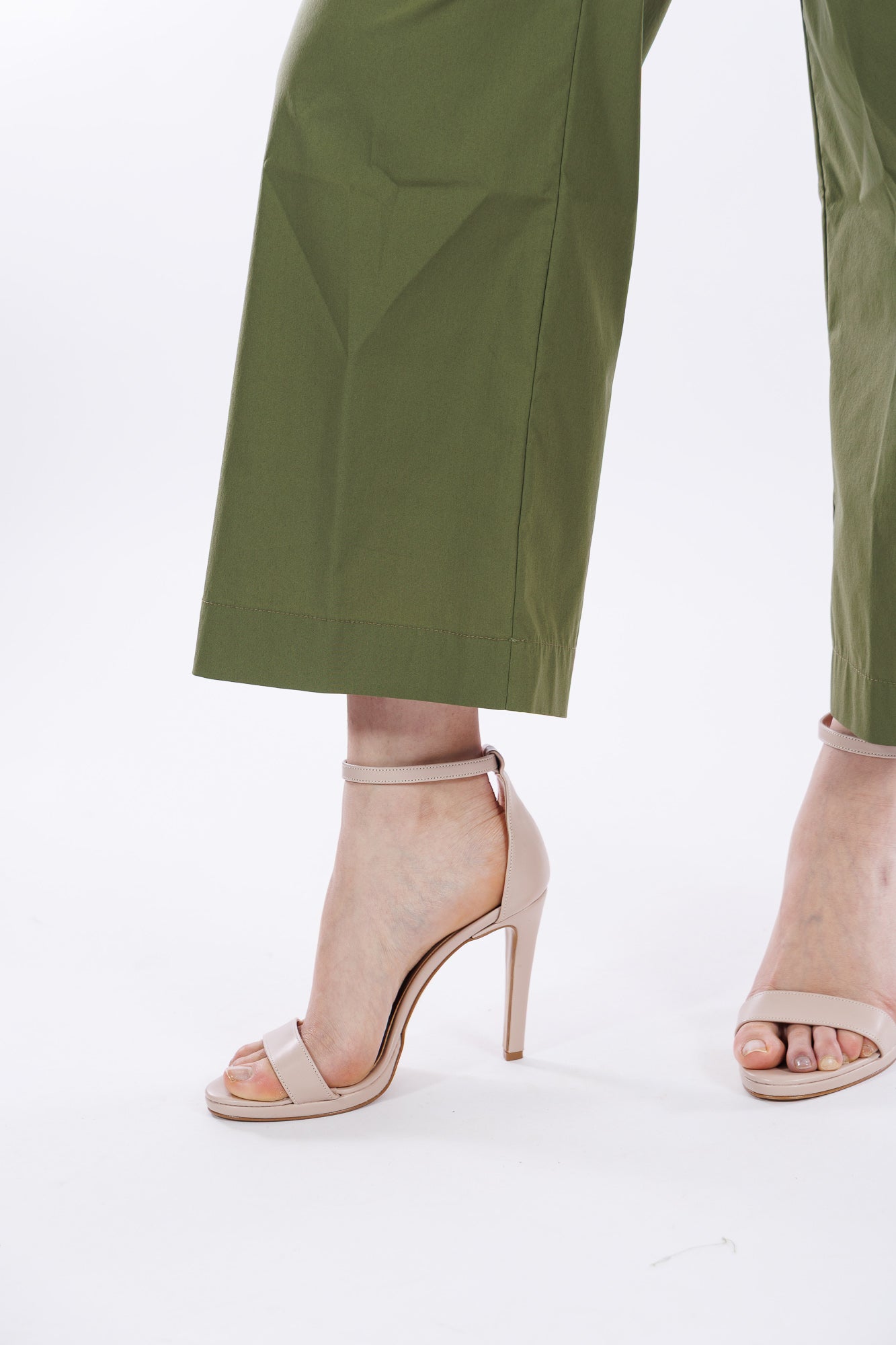 Pantalone ampio tascona