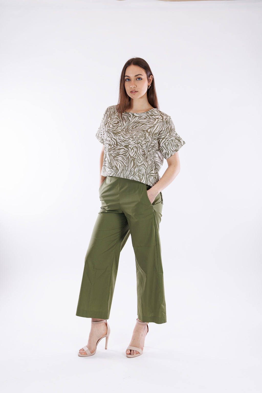 Pantalone ampio tascona