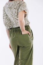 Pantalone ampio tascona