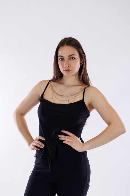 Top raso con gioiello