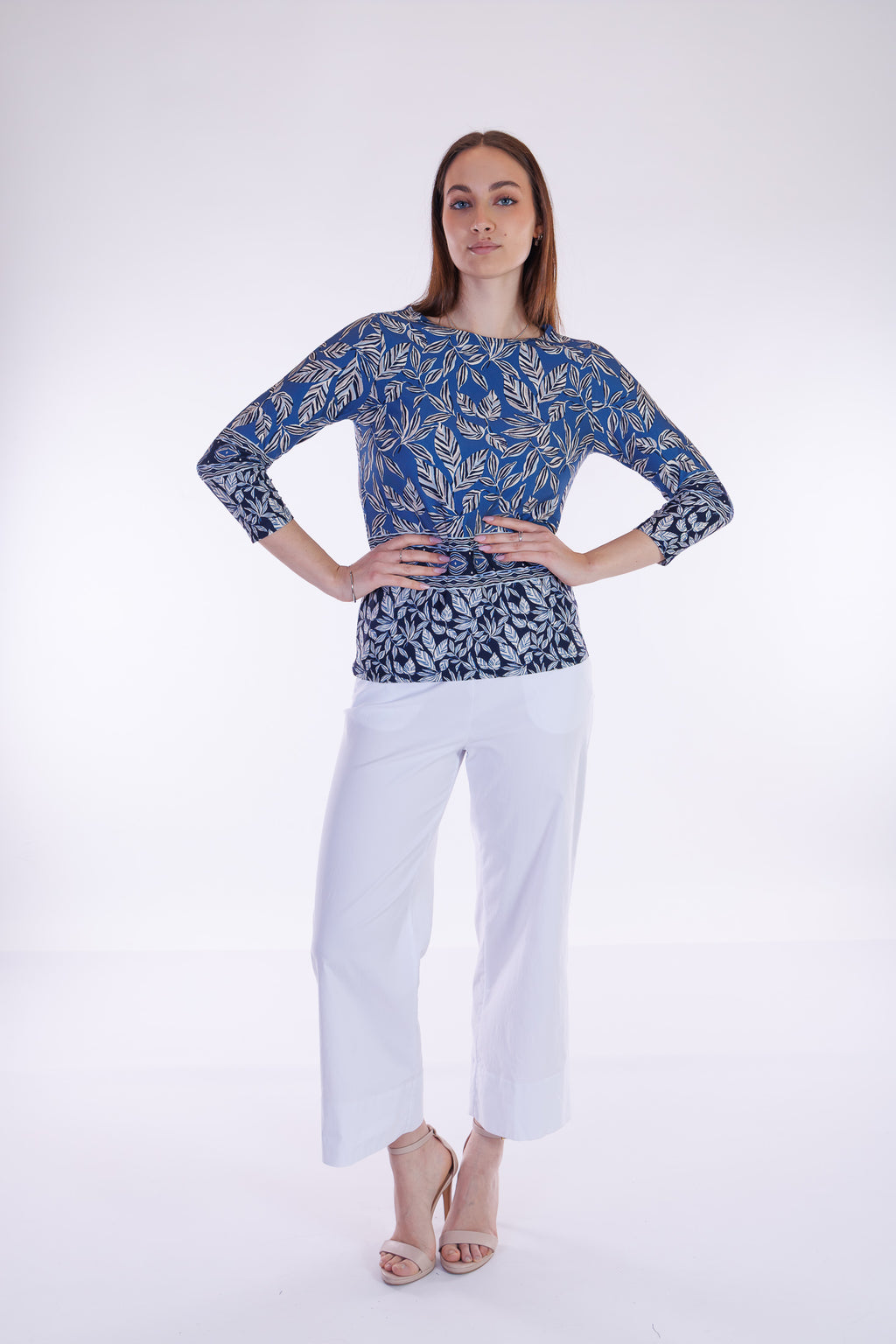 Maglia fantasia foglie