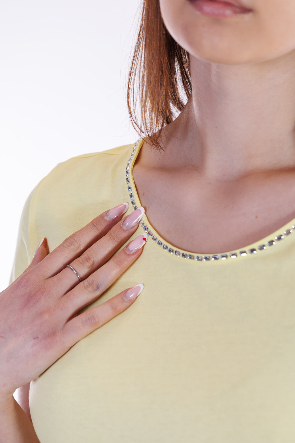 T-shirt scollo schiena