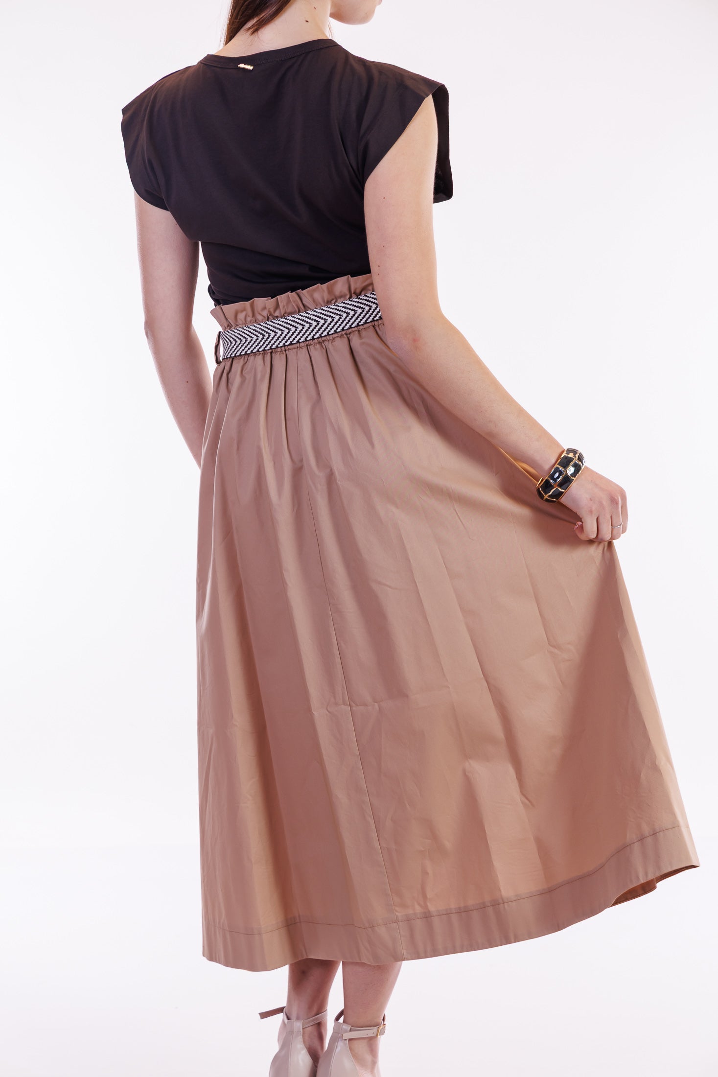 Gonna caramella con cintura