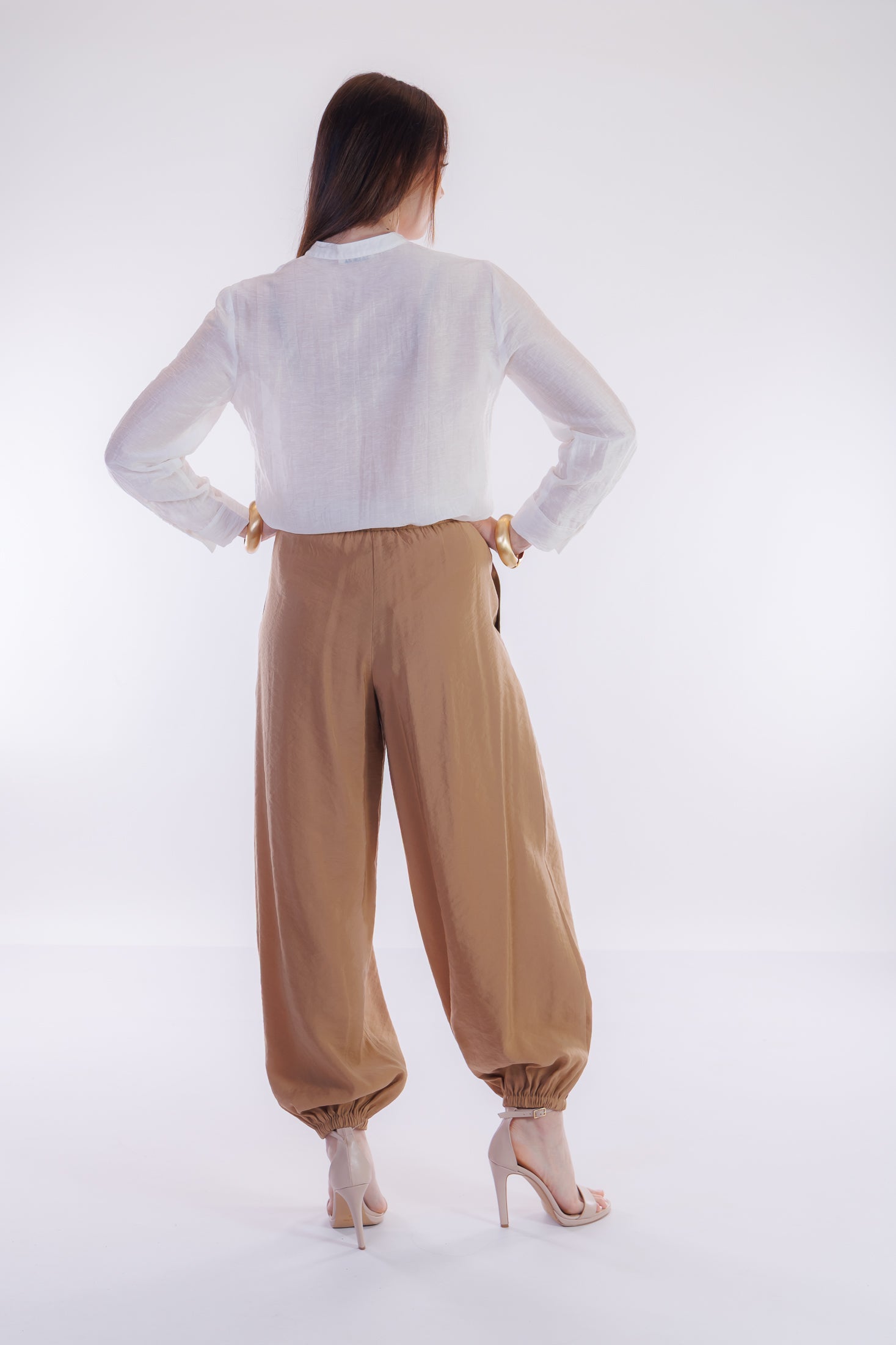 Pantalone harem modal