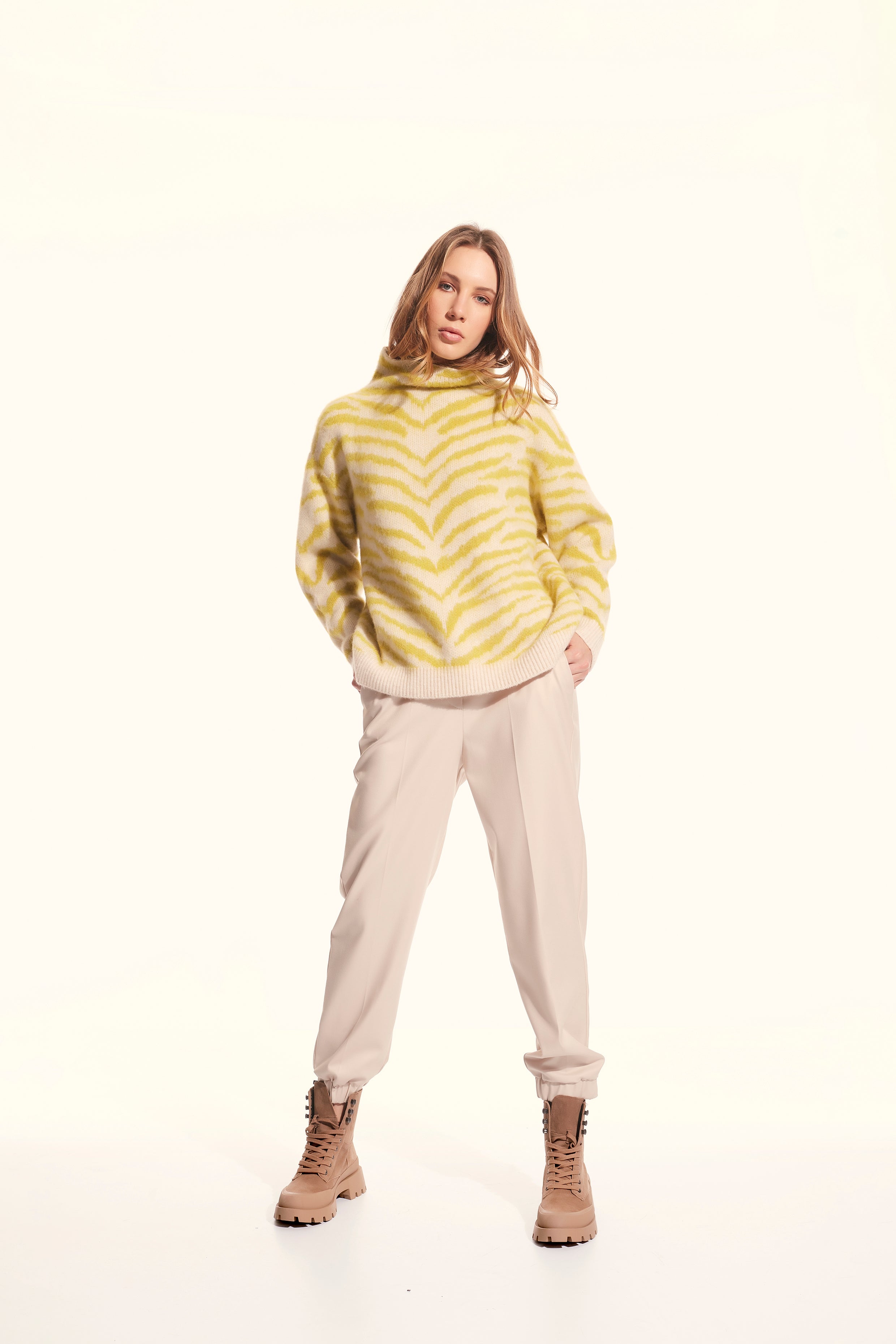 Pantalone con Polsini